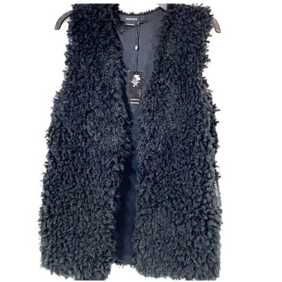 Vertigo Paris Jackets & Blazers - NWT Black Fur Fuzzy Teddi Vest XS